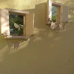 Spacious Garden House, Orebić