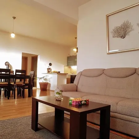 度假居 Spacious Garden House, 奥瑞比克