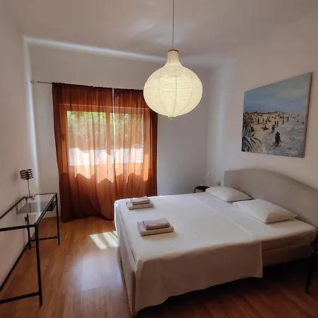 Holiday home Spacious Garden House, *