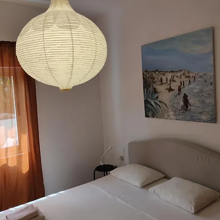 Holiday home Spacious Garden House, *
